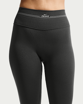 Reviews: NikeSKIMS Ribbed Seamless Women's High-Waisted 26